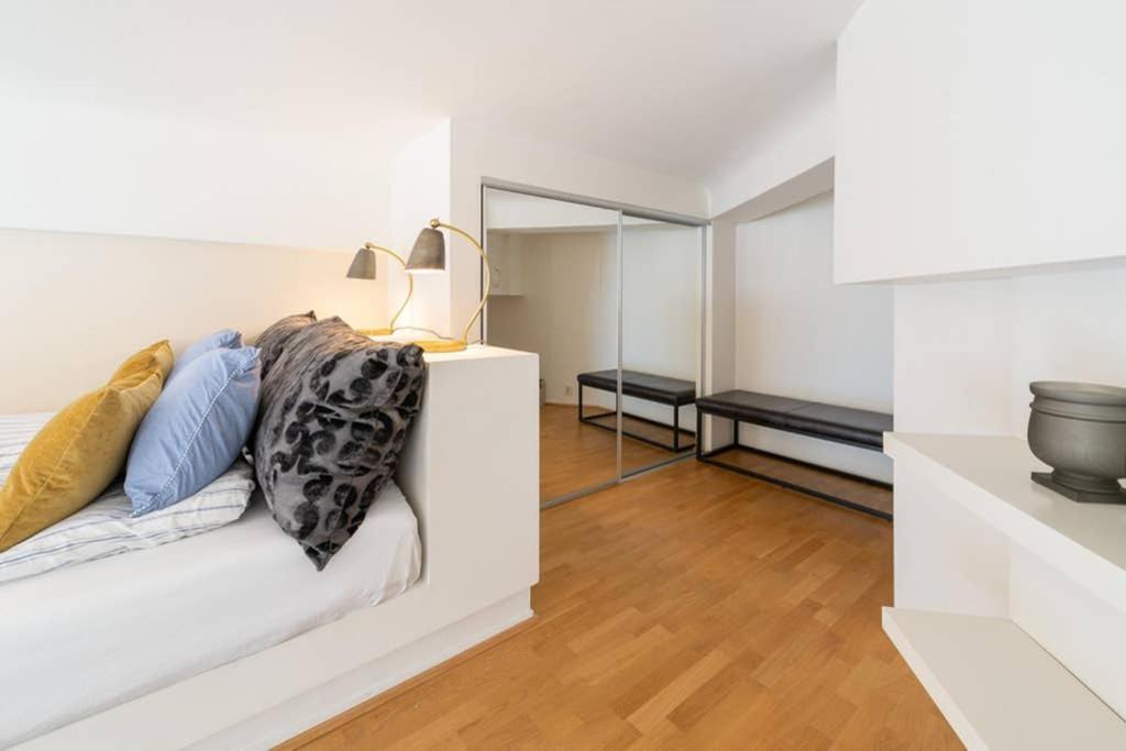 Nordic Host Luxury Apts - Prinsens Gate - Large Mezzanine Studio Oslo Exteriör bild